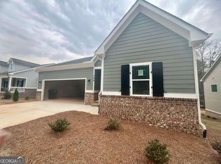 386 Sunset Dr, Statham, GA