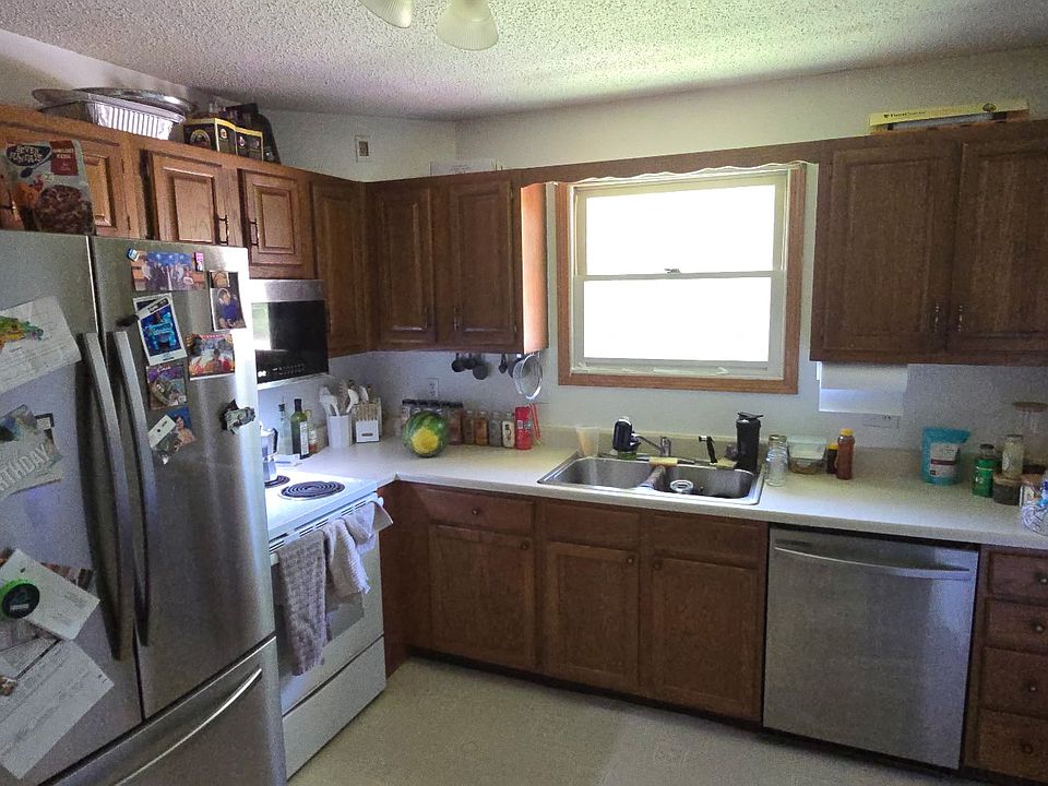 2nd image of 2283 Southway St