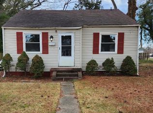 4 Rodgers Pl, Portsmouth, VA 23702