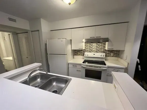 4807 Via Palm Lck APT 1519, West Palm Beach, FL 33417
