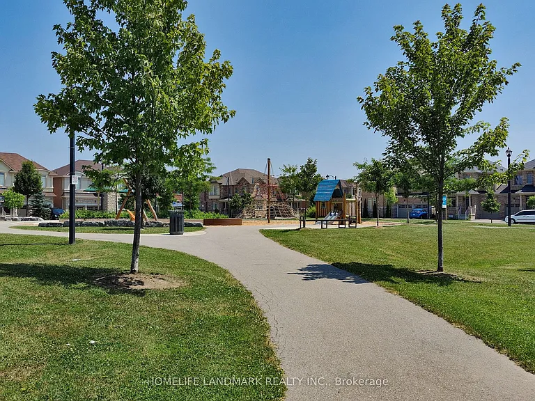 1533 Devine Point — Photo 45