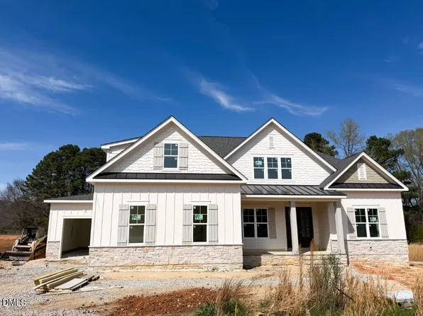 70 Firefly Ln, Youngsville, NC 27596