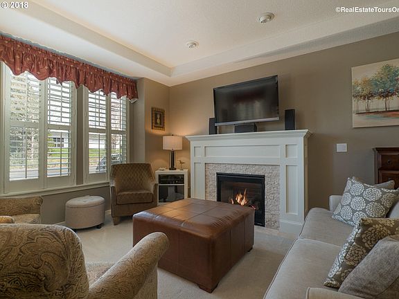 4th image of 7016 NE Cherry Dr