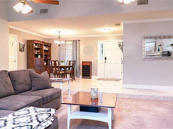 3rd image of 348 Fairgreen Pl