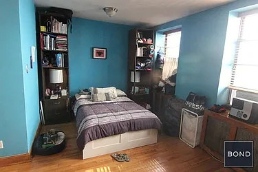 Rented by Bond New York