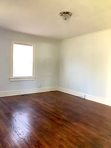 112 Morrow St Photo 1