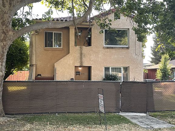 2nd image of 828-834 Poplar Ave #832
