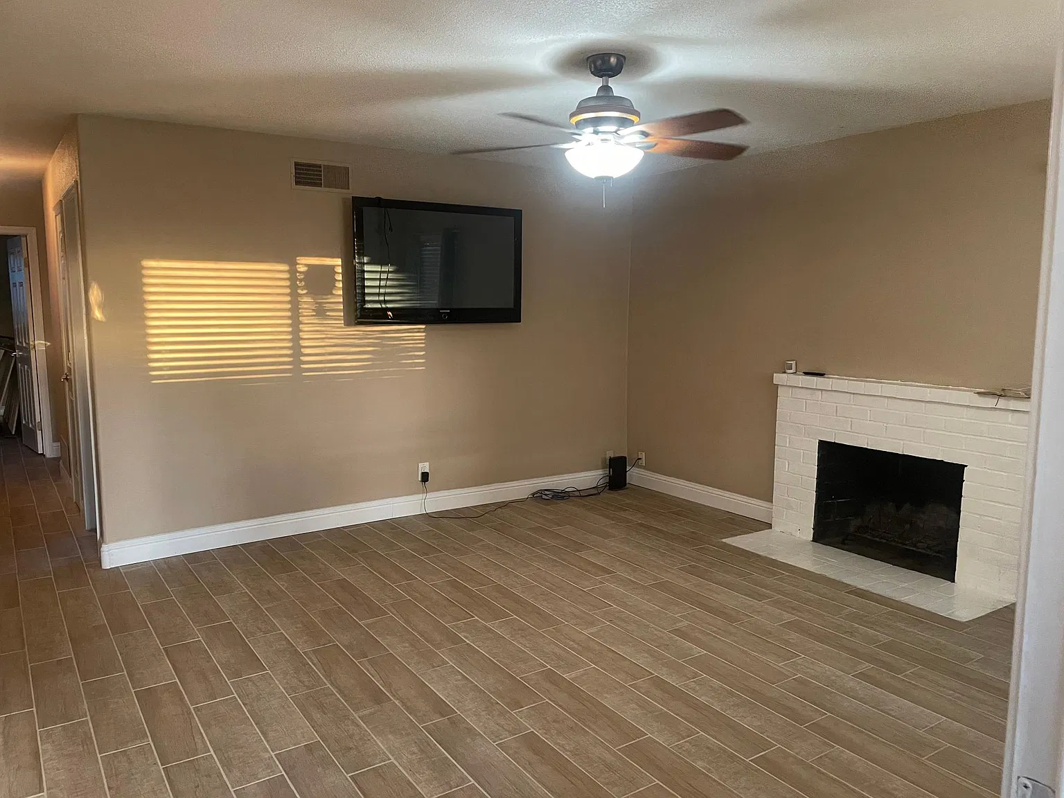 7617 Peppertree Dr — Photo 4