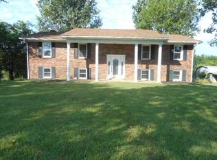 1041 Phillips Rd, Smiths Grove, KY 42171