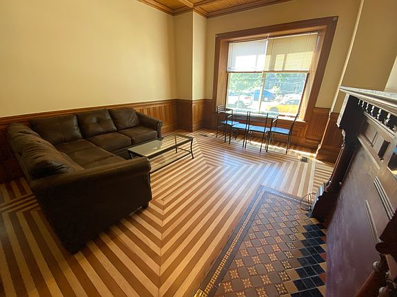 2nd image of 401 Lawrence St APT 1