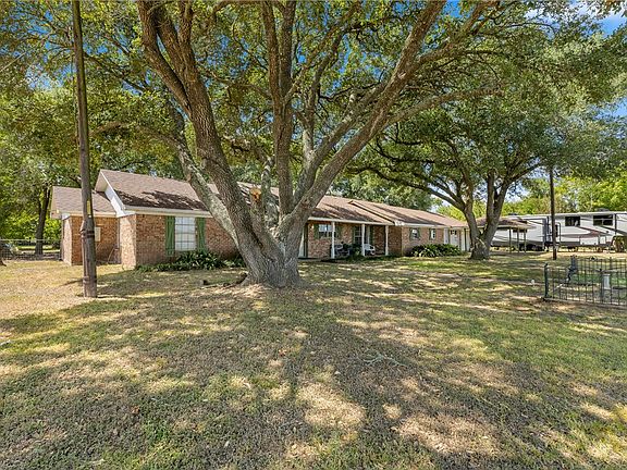5th image of 1472 County Road 268