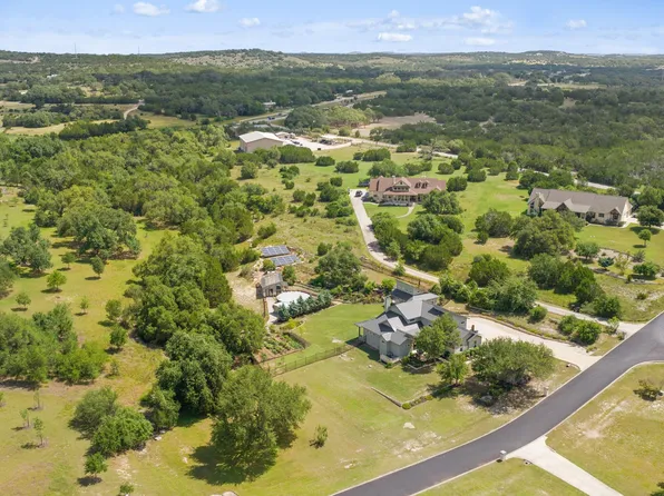 409 Dos Lagos, Dripping Springs, TX 78620