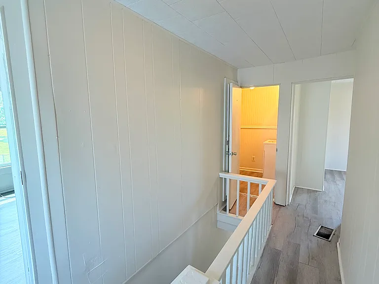 407 Electric St — Photo 12