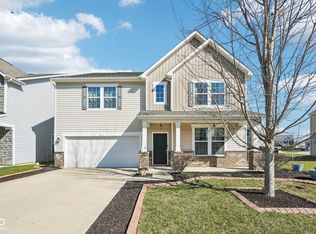 5788 Pebblebrooke Rd, Whitestown, IN 46075