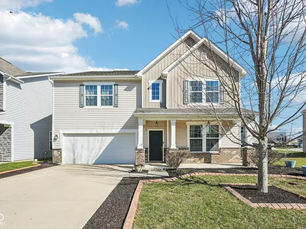5788 Pebblebrooke Rd, Whitestown, IN 46075