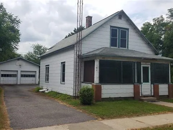 111 Stevens Avenue, Montello, WI 53949
