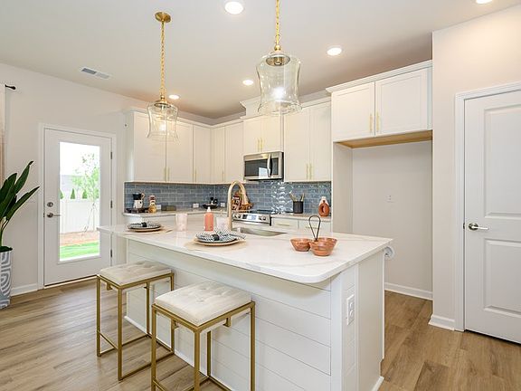 The Bushwick - Kitchen