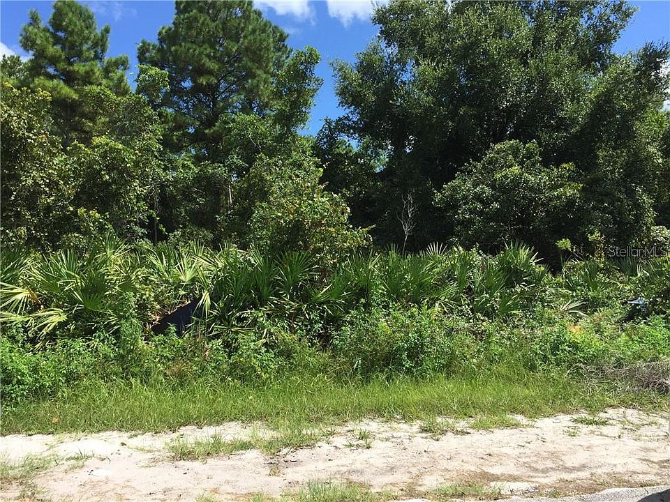 1st image of 1785 Villa Dr