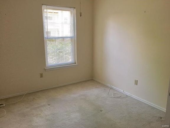 4th image of 5375 N Kenrick Parke Dr APT 104