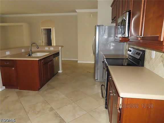 5th image of 2702 Nature Pointe Loop
