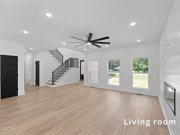 2nd image of 8086 S 1st St