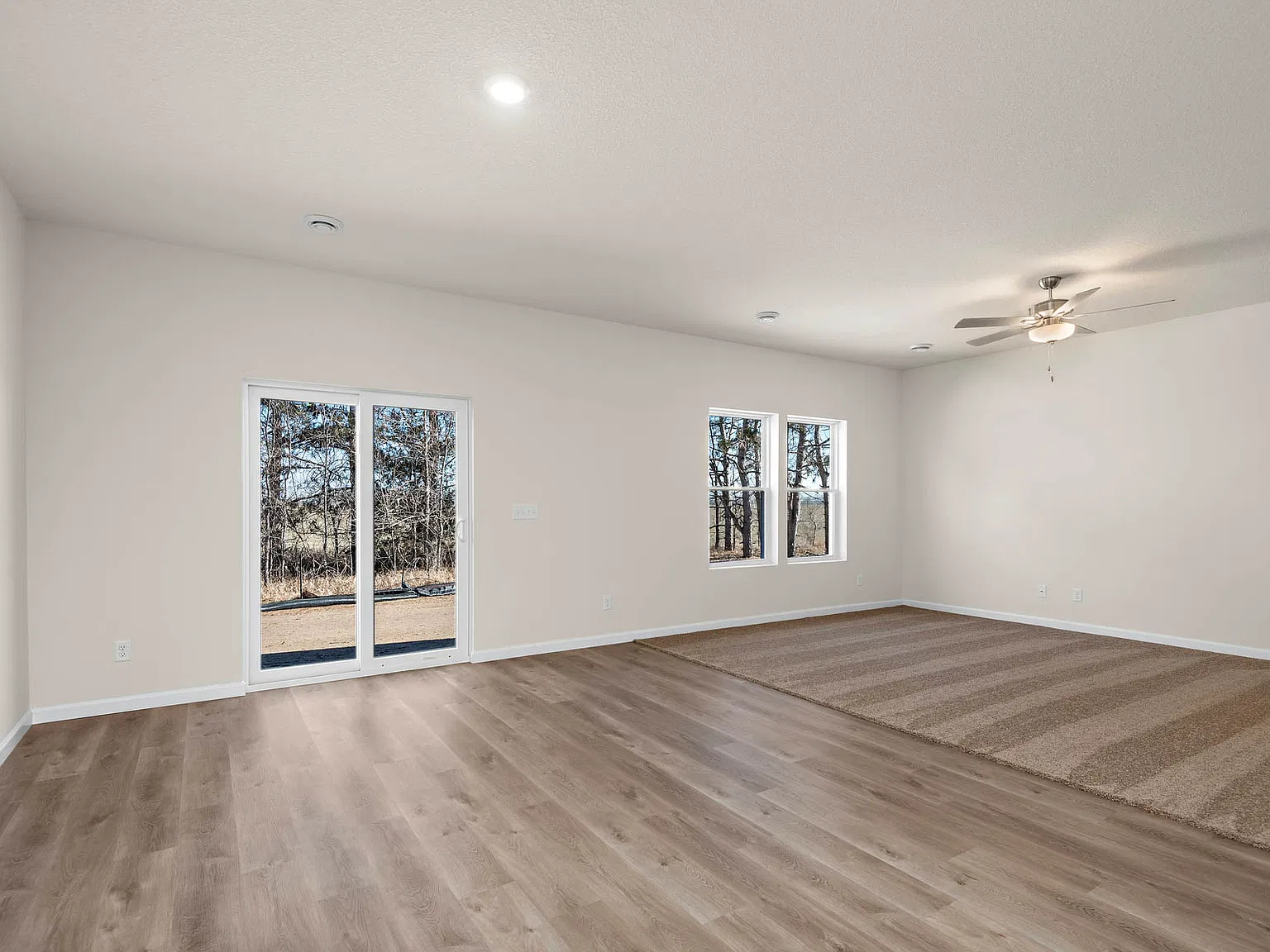 3 bed, 3000 sqft, $2,500 — Photo 4