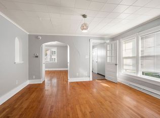 617 W 8th Ave, Oshkosh, WI 54902