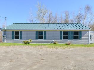 13 Matthews Ave, Vassalboro, ME 04989