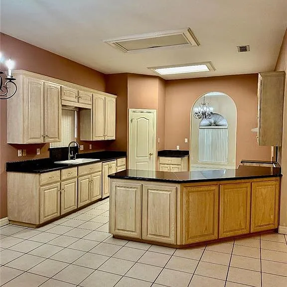 3206 W San Luis Cir — Photo 3