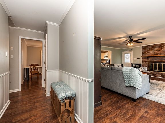 4th image of 654 Woodbridge Dr