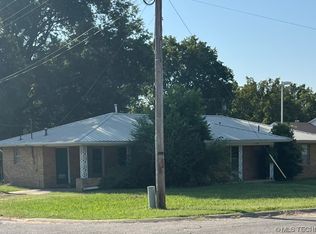 101 E Lee St, Vian, OK 74962