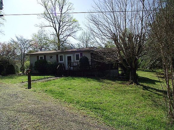 4th image of 91 Johnston Ln