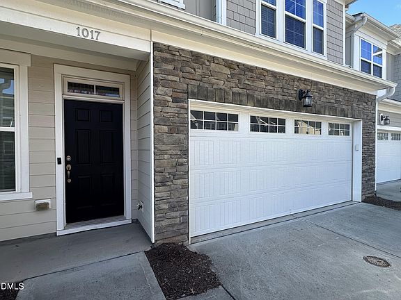 3rd image of 1017 Craigmeade Dr