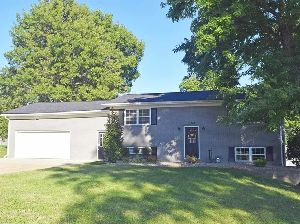 2547 Ruby Ln, Wadesville, IN 47638