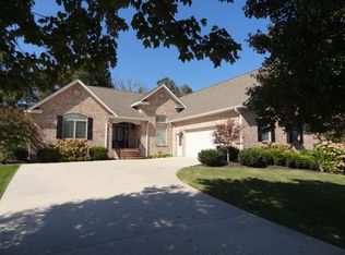 161 Homestead Dr, Crossville, TN 38555