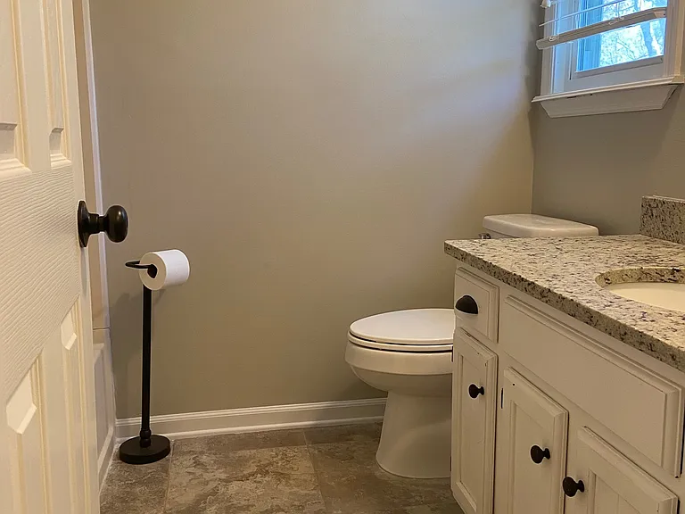313 Timberhill Ct — Photo 23