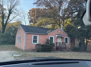 2153 Pinehurst Dr, East Pt, GA 30344