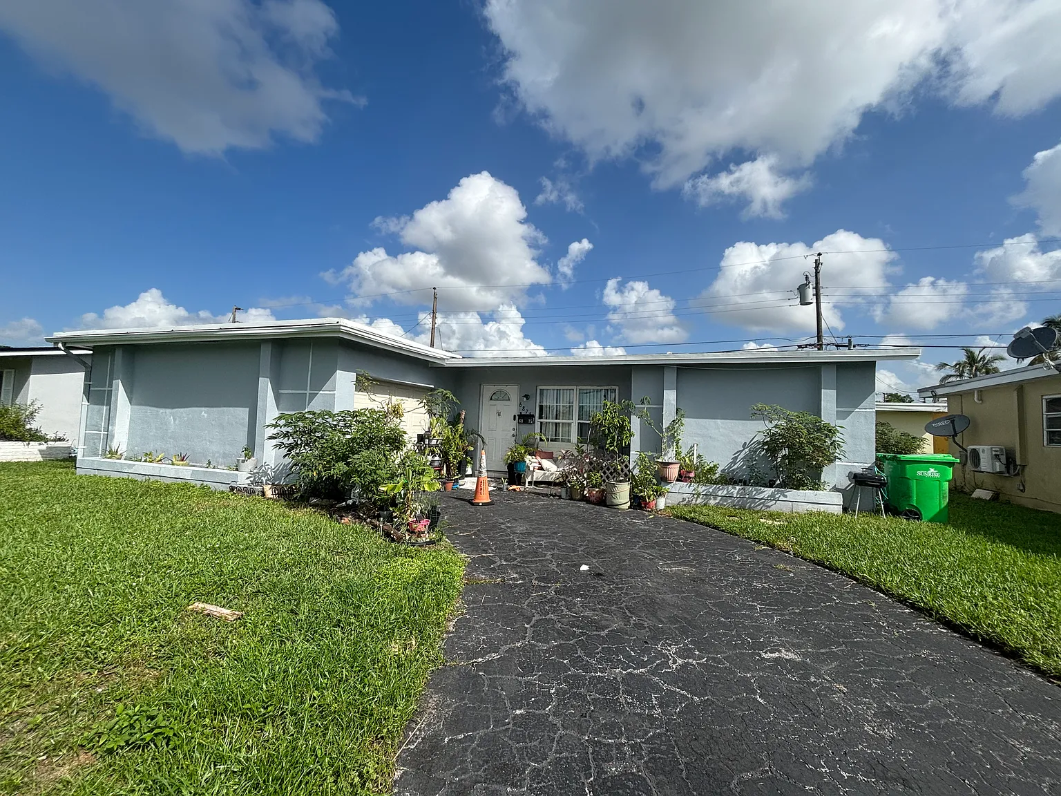 2 bed, 1400 sqft, $2,900 — Photo 1