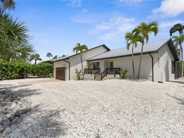 13270 Electron Dr, Fort Myers, FL 33908