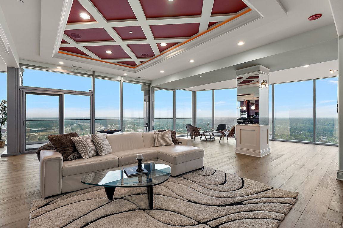 next background image