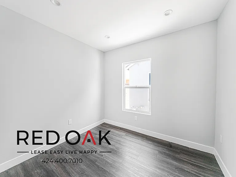 6429 1/2 S Victoria Ave #6429-1/2 — Photo 9