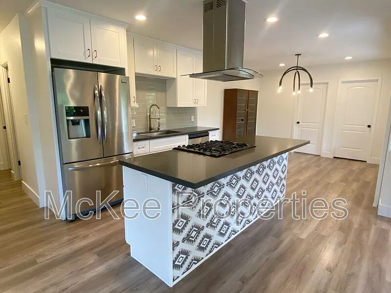 Building Photo - 4605 59th St