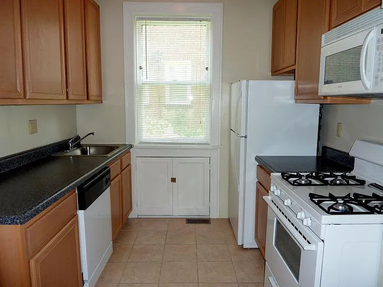 6627 Clemens Ave — Photo 3