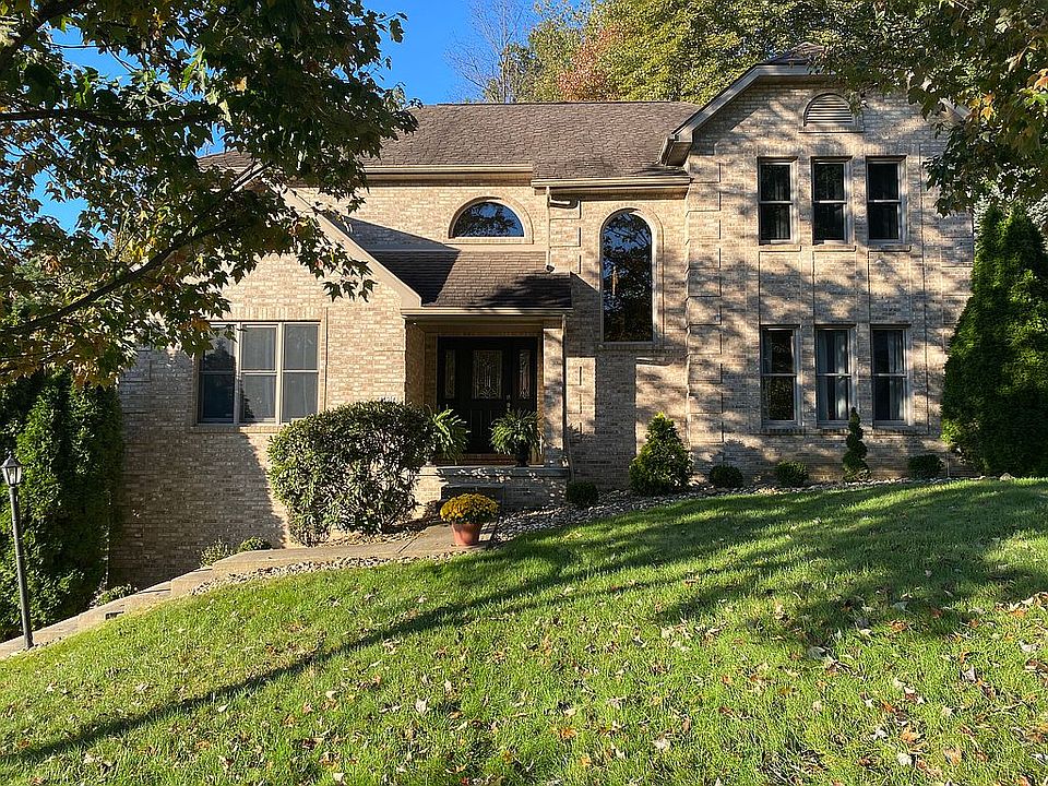 1st image of 126 Hunter Dr