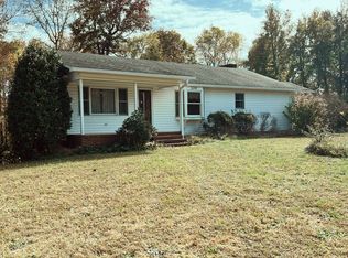 330 Paul Kennedy Rd, Thomasville, NC 27360