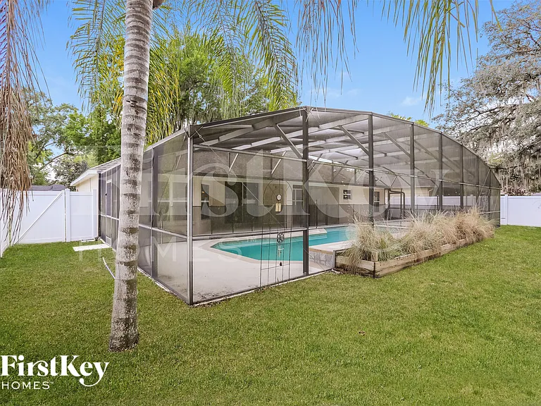 34333 Shadewood Cir — Photo 15