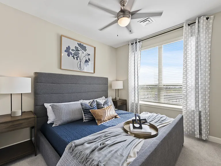 Avenida at Centerra - 55+ Active Adult Apartment Homes — Photo 8