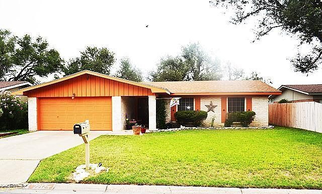 1st image of 2212 Highland Ave