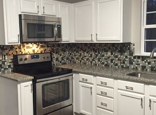 121 Red Feather Ct, Holly Springs, NC 27540