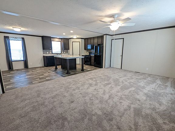 5th image of 171 Colorado St #171